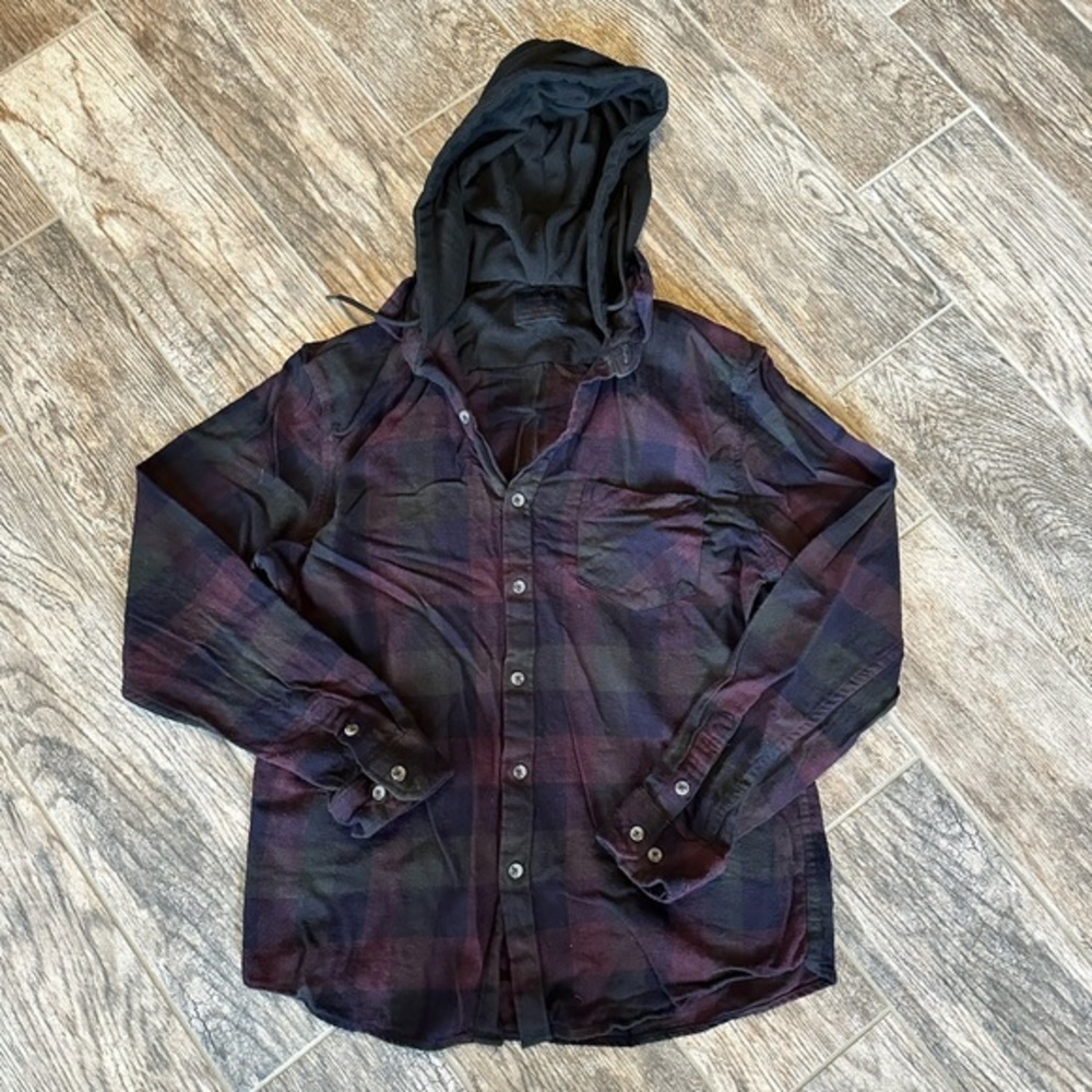 Nomad plaid button up with hood